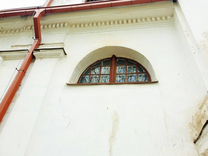 Joniškėlio Švč. Trejybės bažnyčios fragmentas. Tomos Mikalajūnaitės nuotrauka, 2020